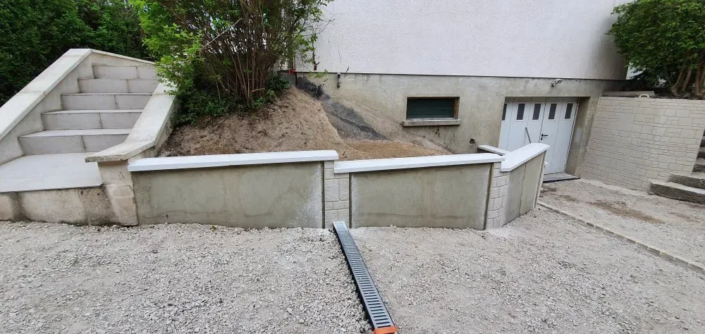 Rénovation d'une cour avec Création de puisards chez un particulier près de Troyes (7)